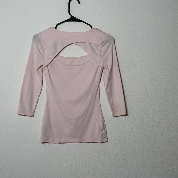Women's Pink guess blouse - Picture 2 of 2